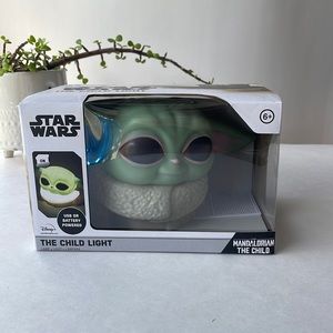 Start wars child light